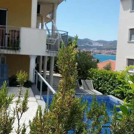 Apartment Mimi Trogir